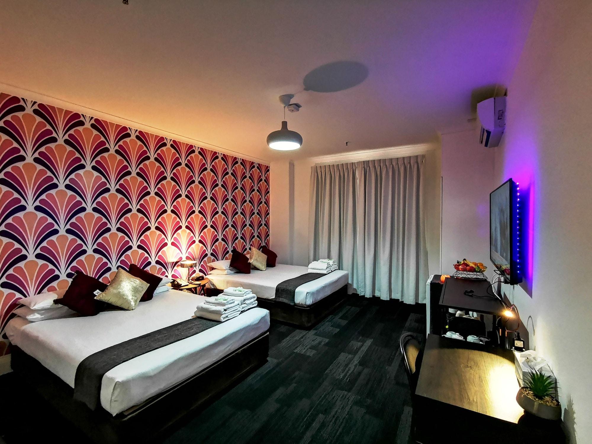 ไครทีเรียน โฮเต็ล เพิร์ธ Hotel เพิร์ท ภายนอก รูปภาพ